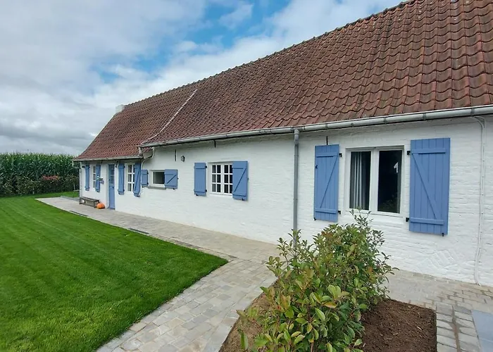 Гостевой дом Au Chant Des Oiseaux